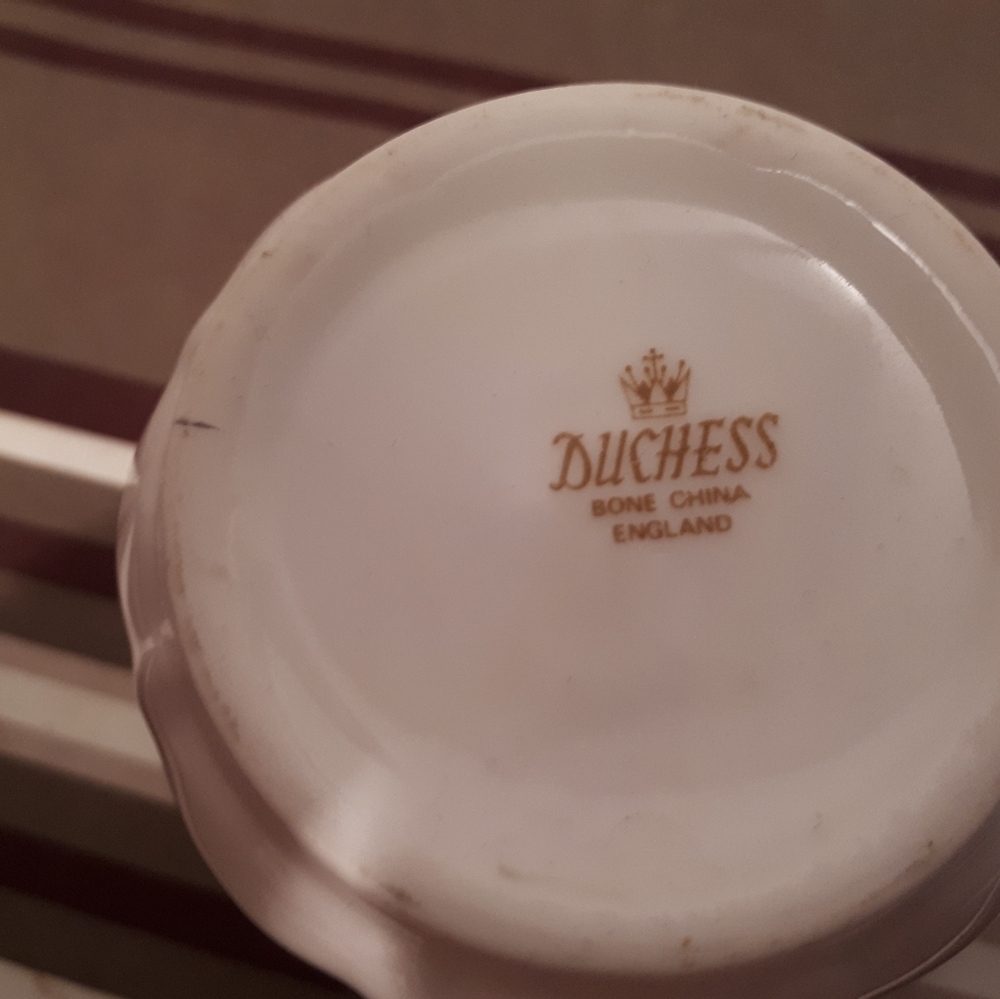 *VINTAGE* DUCHESS winter mug - Picture 3 of 3